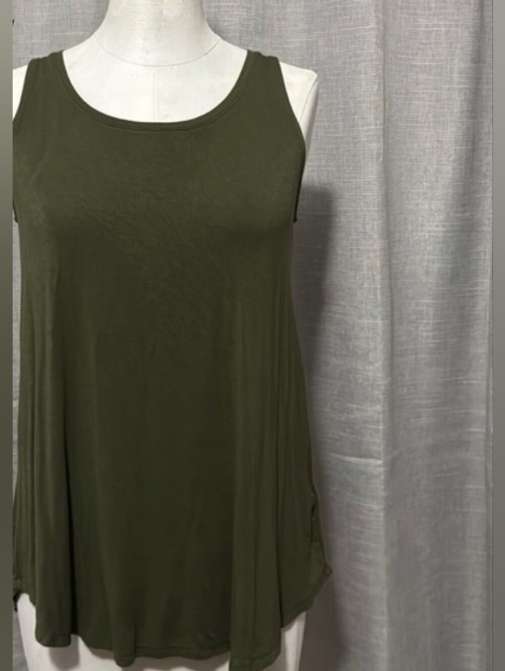 Faded Glory Olive Green Scoop Neck Tank